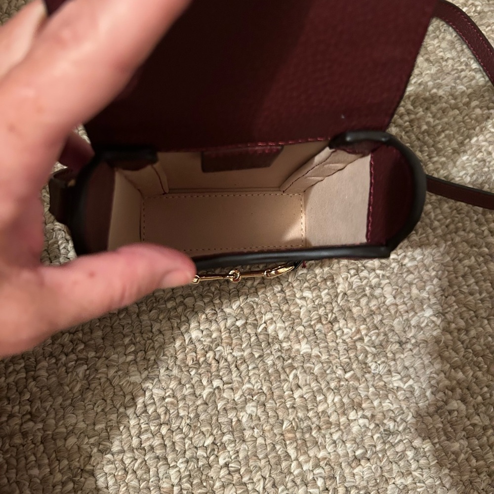 Gucci Brown Crossbody Bag with Signature Monogram - Picture 4 of 5